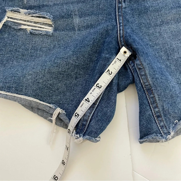 Wild Fable Distressed Denim Bermuda Shorts High Rise Button Fly Size 6 - Picture 8 of 12